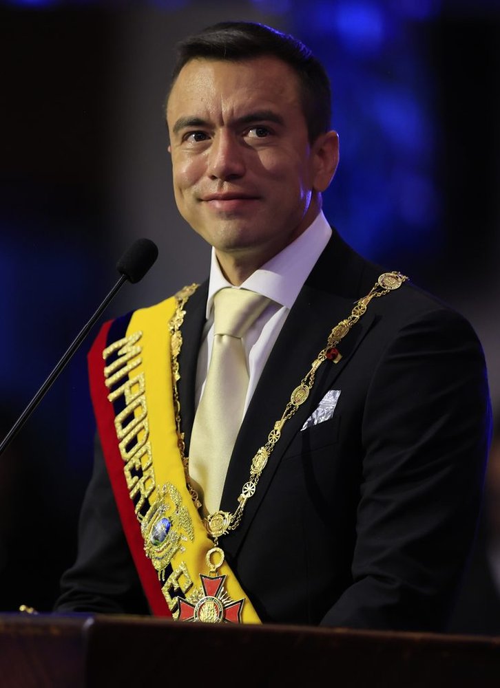 Daniel Noboa — batalla de aura de Ecuador